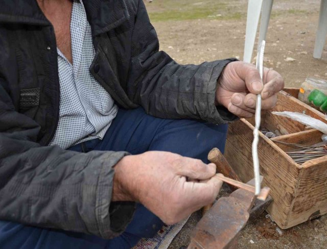 Göçmen mahallenin 3 nesillik geçim kaynağı unutuldu