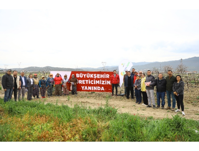 Büyükşehir destekliyor, çiftçiler daha çok kazanıyor