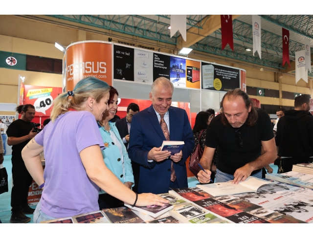 Büyükşehir Belediyesi 6. Kitap Fuarı’nda geri sayım başladı