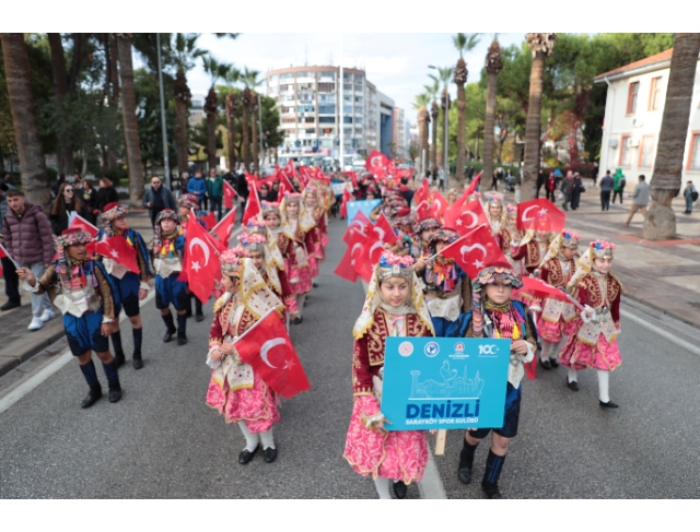 Türkiye’nin renkleri Denizli’de buluştu