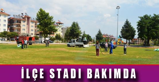 ACIPAYAM İLÇE STADI BAKIMA ALINDI