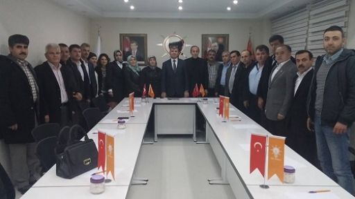 AK PARTİ ACIPAYAM İLÇE YÖNETİMİ TOPLANDI 