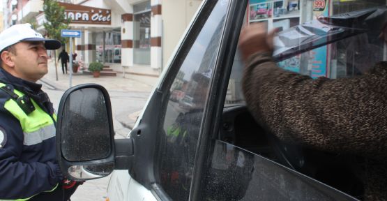 Araçlardaki siyah cam filmleri için sürücülere uyarı