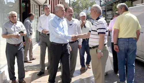 Zolan, Demirciler Caddesi’ndeki esnafları ziyaret etti