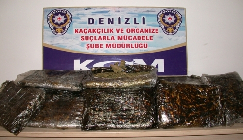 Denizli'de 20 kg. esrar ele geçirildi