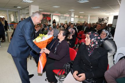 HALK GÜNÜ’NE VATANDAŞLARDAN YOĞUN İLGİ