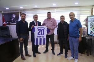 ACIPAYAM BELEDİYESPOR’UN YENİ SEZON SPONSORU ÜMİT TAŞ OLDU