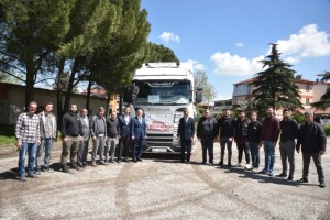 Denizli'nin depremin yıktığı Hatay’a yardımları sürüyor