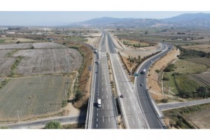 Aydın-Denizli otoyolu 17 Ekim'de trafiğe açılıyor