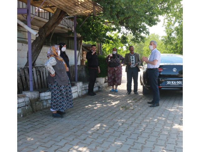 BAŞKAN ŞEVKAN ŞEHİT AİLELERİNİ BU BAYRAM DA YALNIZ BIRAKMADI