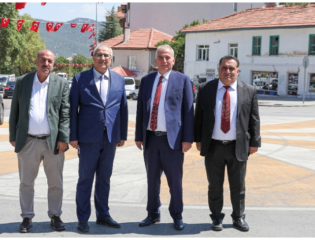 BAŞKAN OSMAN ZOLAN: "Büyükşehire ne gerek var diyenler, gelsinler Çameli'yi görsünler"