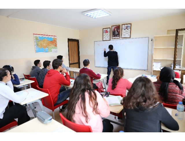 Büyükşehir'de LGS ve YKS kurs kayıtları başladı