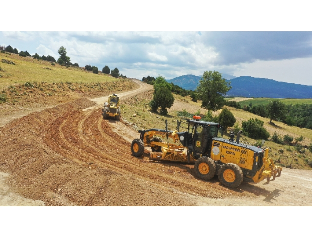 Büyükşehir'den yeni sezonda 450 km asfalt