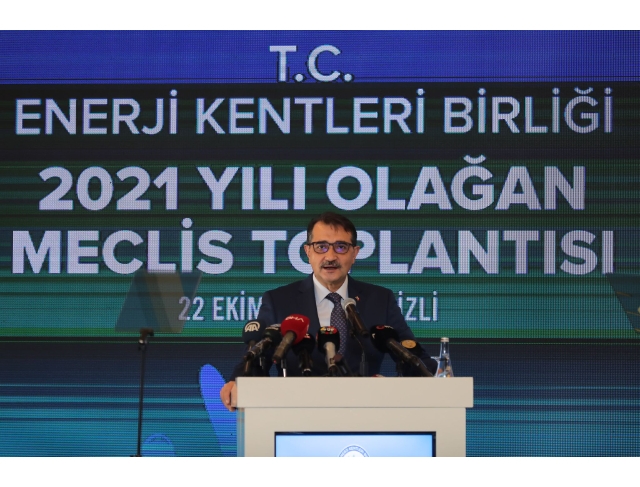 Başkan Zolan: "Yenilenebilir enerjide ülkemiz çığır açtı"