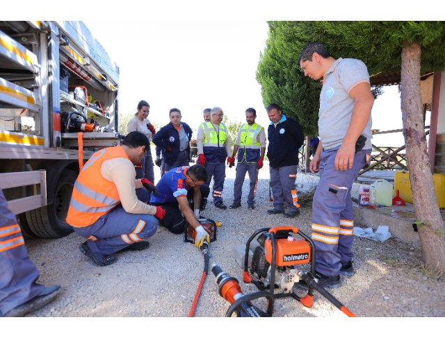 Büyükşehir DESKİ ve AFAD'tan ortak tatbikat