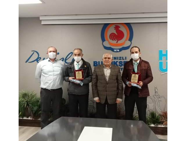 Büyükşehir Ulaşım A.Ş.’den başarılı şoförlere plaket