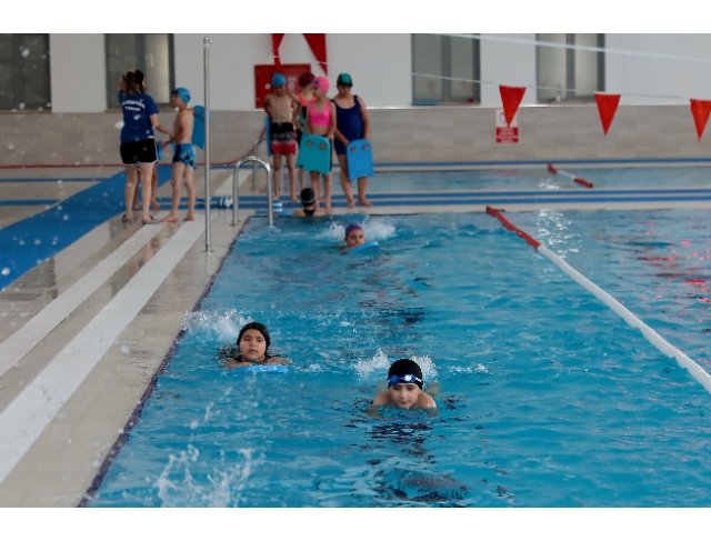 “Geleceğin sporcuları bu tesislerde yetişiyor”