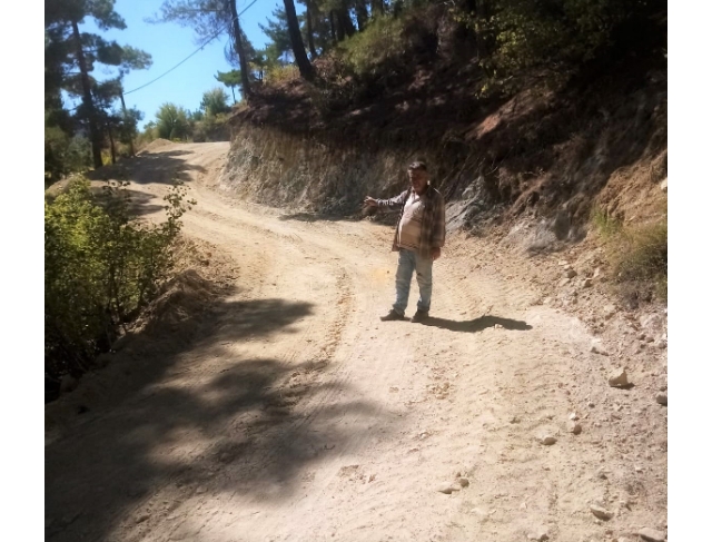 80 yıllık yol sorunu kökten çözüldü