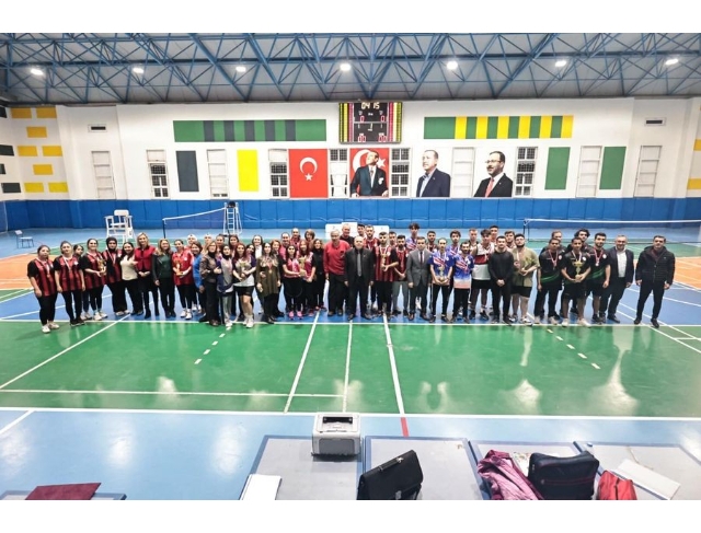 Yurtlar arası spor turnuvaları başladı