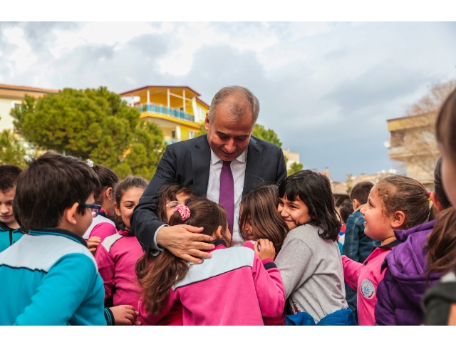 Başkan OsmanZolan’dan 23 Nisan mesajı