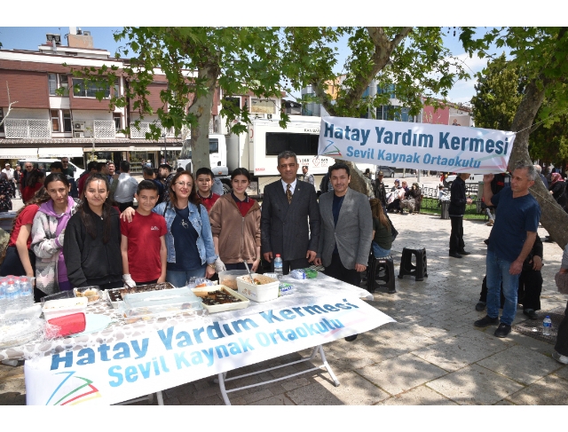 Denizlili öğrencilerden Hatay’a destek kampanyası