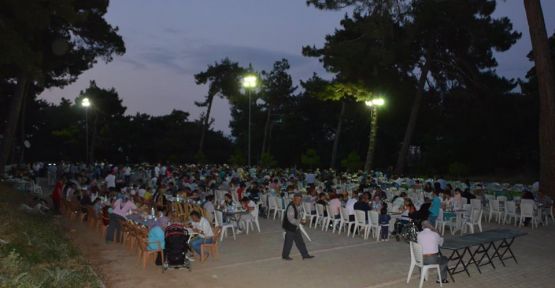 ÇAMLIK MAHALLESİ HALKI İFTARDA BULUŞTU