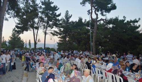 Çamlık Mahallesi, iftarda buluştu