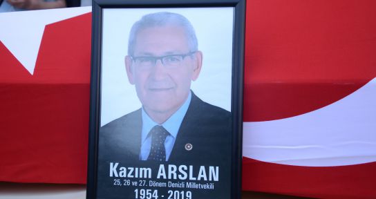 CHP Milletvekili Kazım Arslan son yolculuğuna uğurlandı