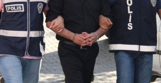 Denizli'de 18 polis tutuklandı