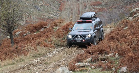 Denizli’de düşen uçağın enkazına 7 saattir ulaşılamıyor