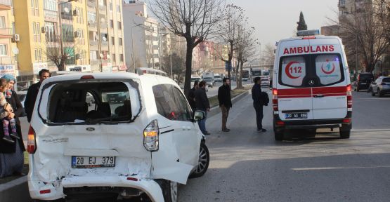 Denizli’de zincirleme kaza: 3 yaralı