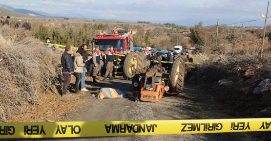 Traktör devrildi, karı-koca hayatını kaybetti