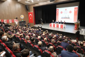 MHP'li Akçay, Denizli'de "Adım Adım 2023" toplantısına katıldı