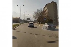 Trafik magandası kazaya sebep olup kaçtı